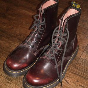 1460 Doc Martens